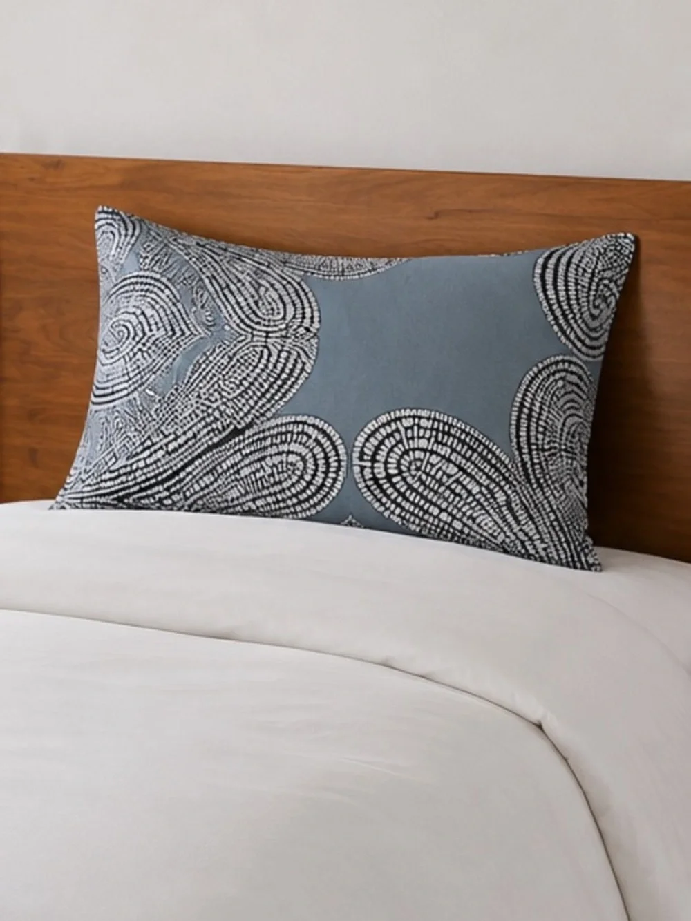 West Elm Fleur Organic Cotton Sateen Standard Pillow Sham Slate Blue Black NWT